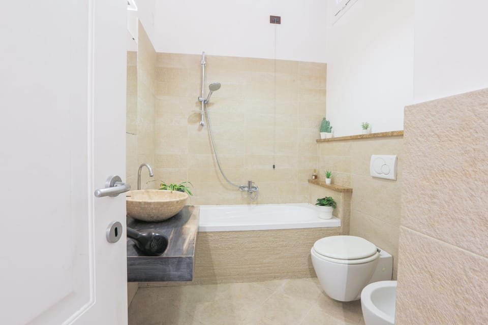Bathroom, Bath