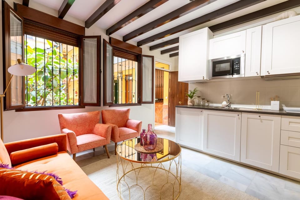 Luminoso apartamento en Pureza Apartment in Seville