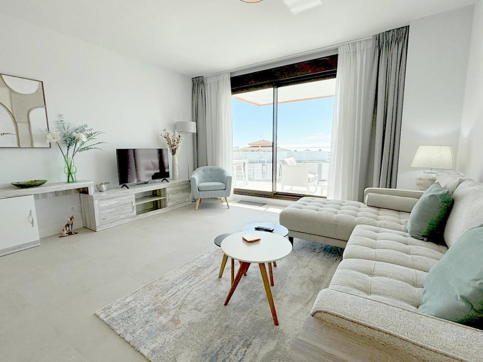 TV and multimedia, Living room, Seating area