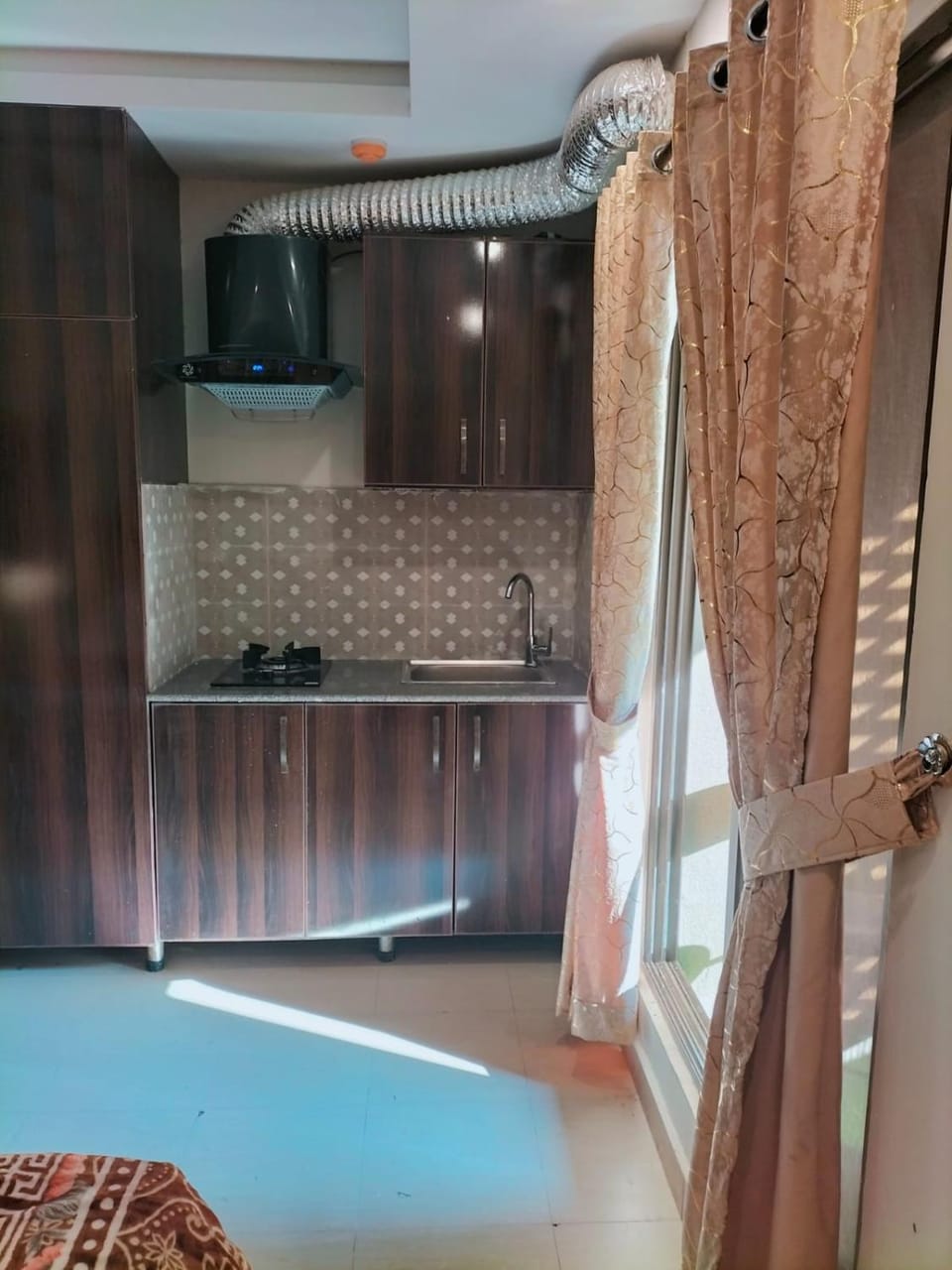 Small space, big possibilities! Rent this studio and embrace simple living Apartment in Islamabad