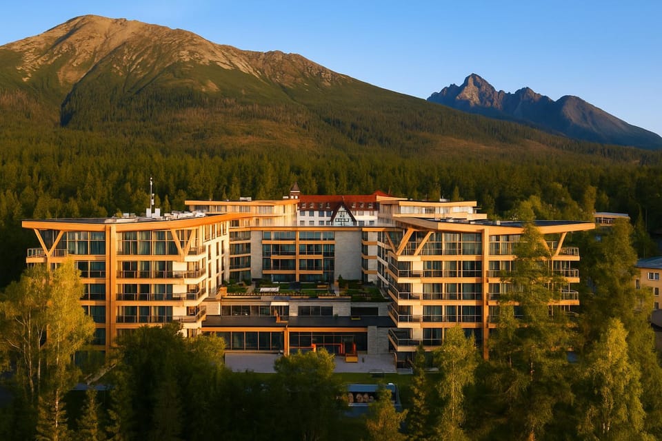 Property building, Nearby landmark, Mountain view