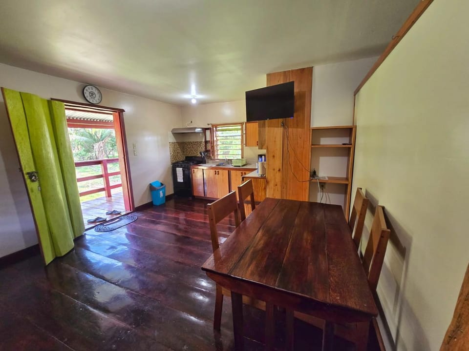 TV and multimedia, Kitchen or kitchenette