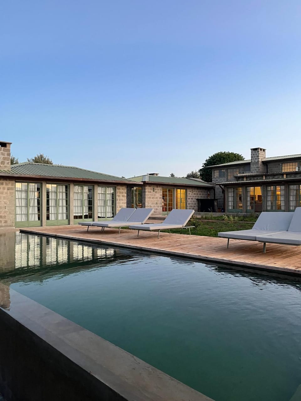 Property building, Swimming pool
