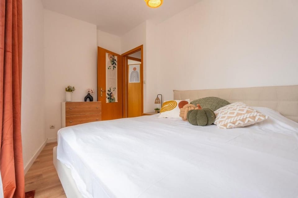 Centre Parking gratuit Bars restaurants Apartment in Mulhouse