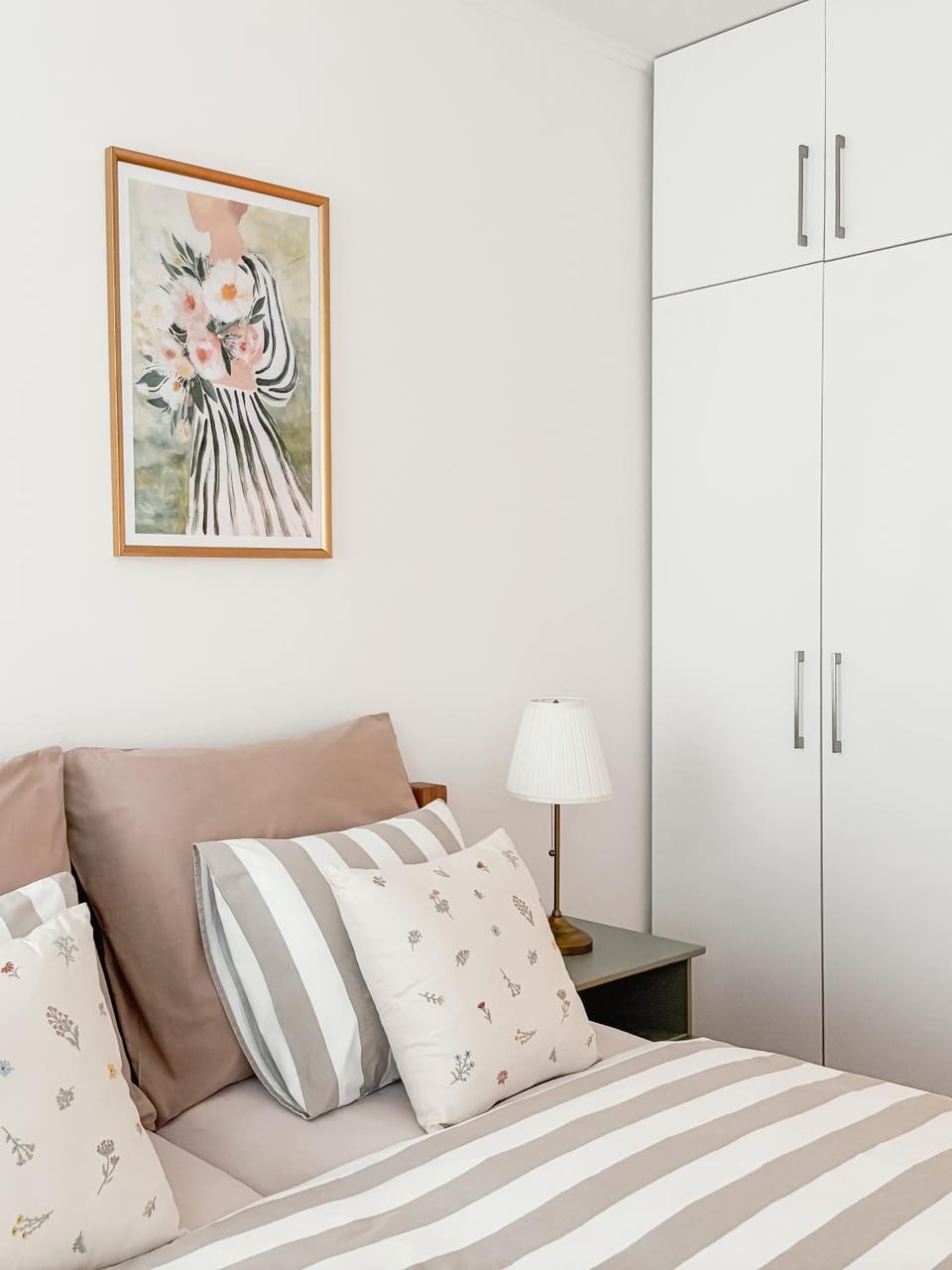 Bed, Bedroom, wardrobe