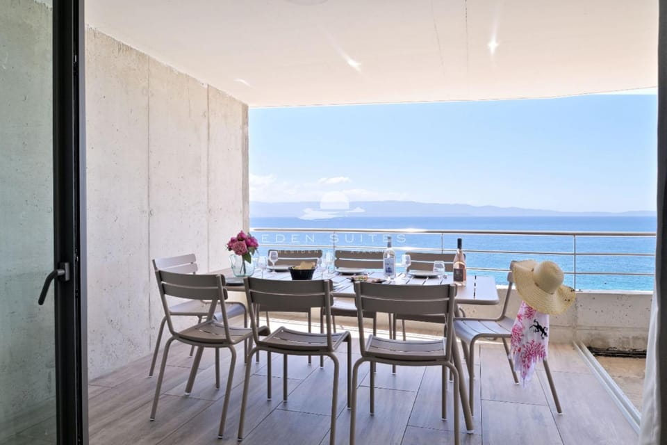 View (from property/room), Balcony/Terrace, Sea view