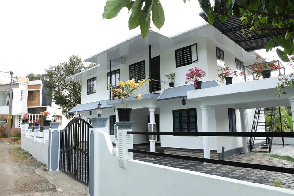 Bougainvillea Homestay Vacation rental in Kerala