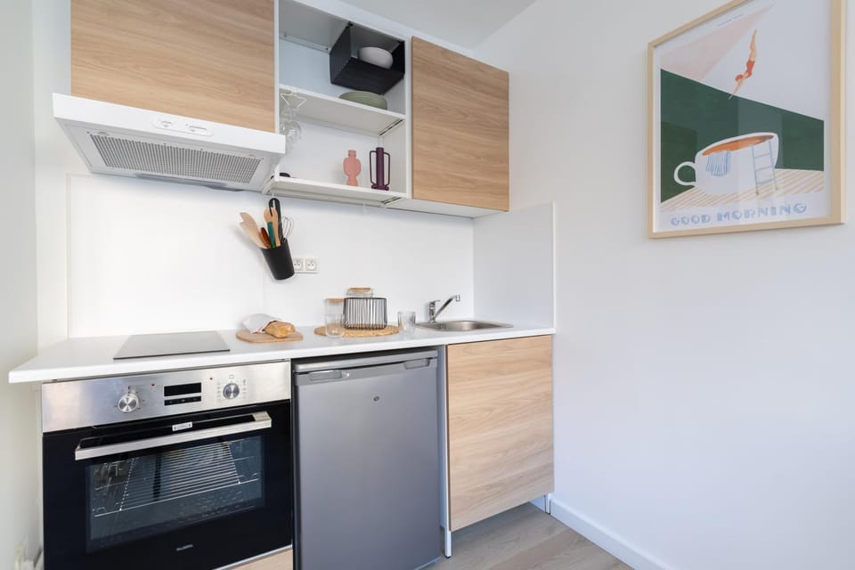 Kitchen or kitchenette, oven, stove, toaster, kitchen