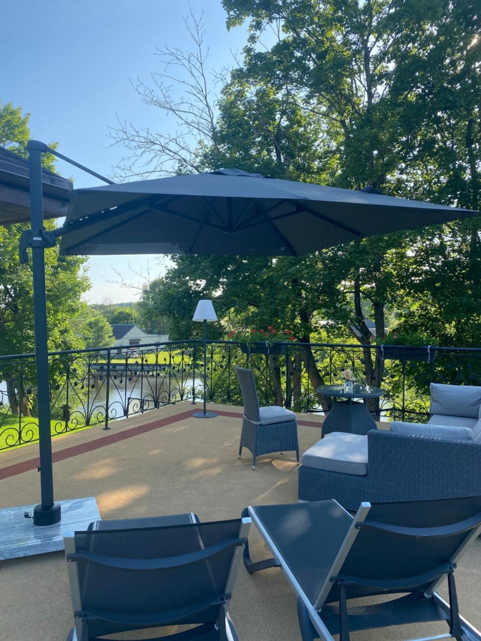 Balcony/Terrace, Seating area, River view