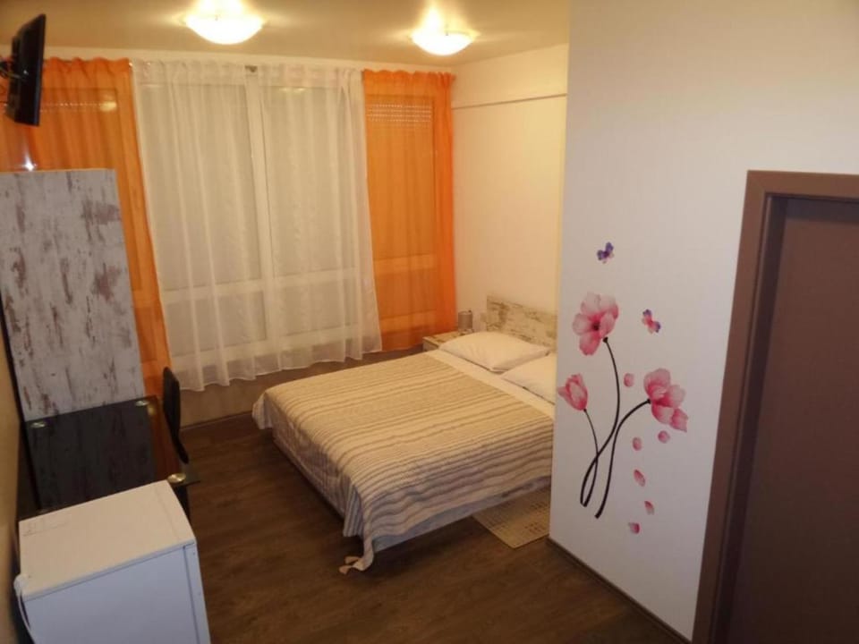 Bed, Bedroom, wardrobe