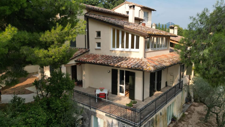 casaRegina b&b in collina Bed and Breakfast in Foligno