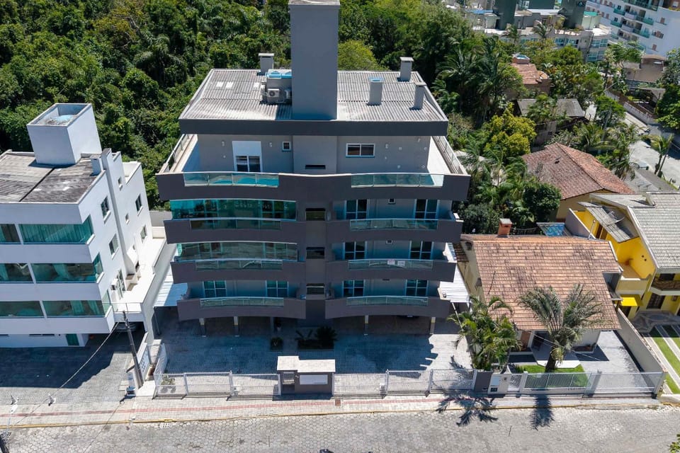 Property building, Bird's eye view, View (from property/room)