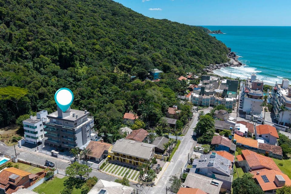 Property building, Bird's eye view, City view