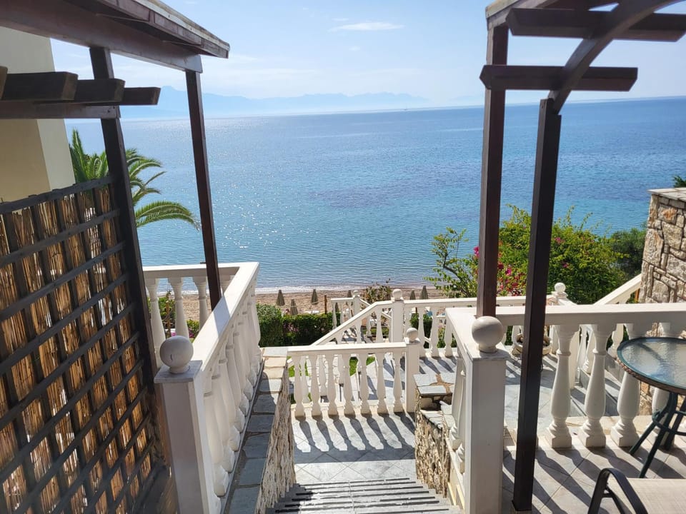 Ilaira Beach Apartments Apartment in Messenia