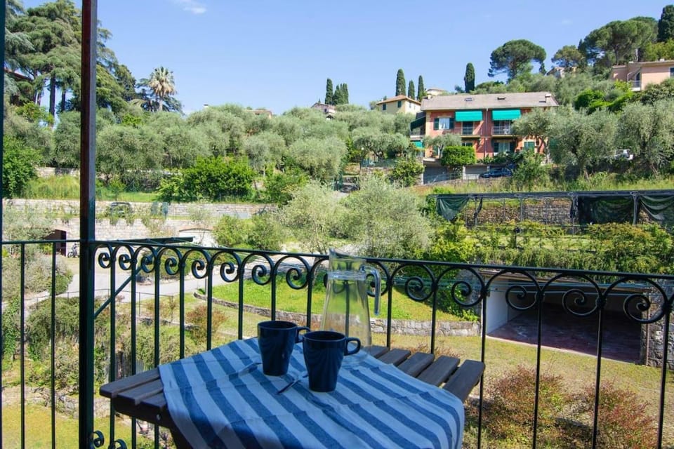 Property building, Balcony/Terrace