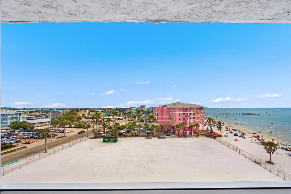 Bel Air Beach Club Penthouse 503 by Sun Palace Vacations Apartment in Estero Island