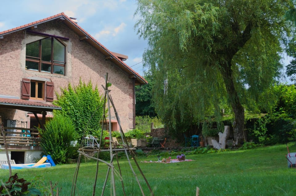 Property building, Garden