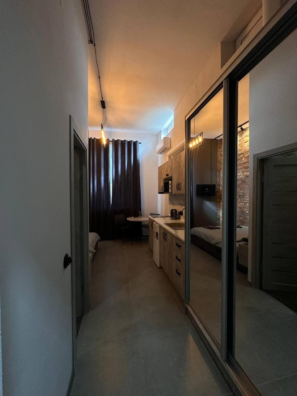 Smart Parys Apartment in Ukraine