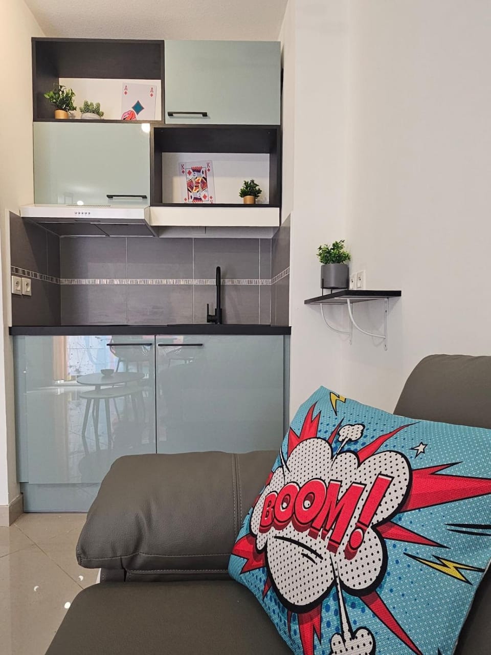 POP ART Casino vibe! Apartment in Gruissan