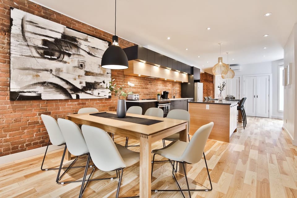 Les Lofts du Mile End-Plateau Mont Royal Apartment in Laval