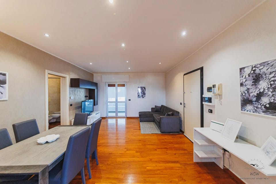 Wow Waterfront Apartment Apartment in Bari
