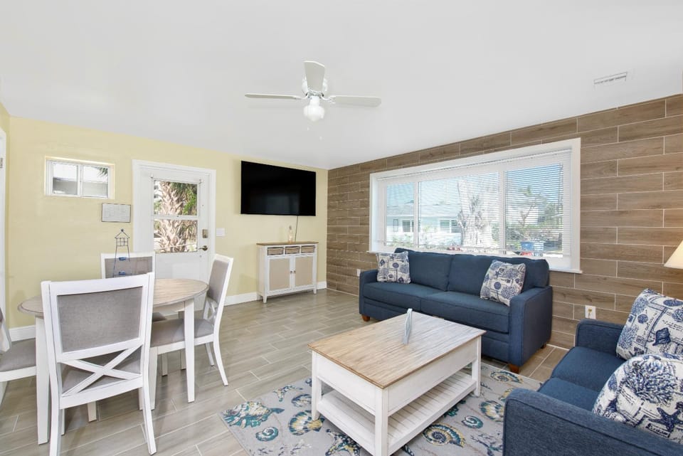 MT Sandy Haven #3 by Sun Palace Vacations House in Estero Island