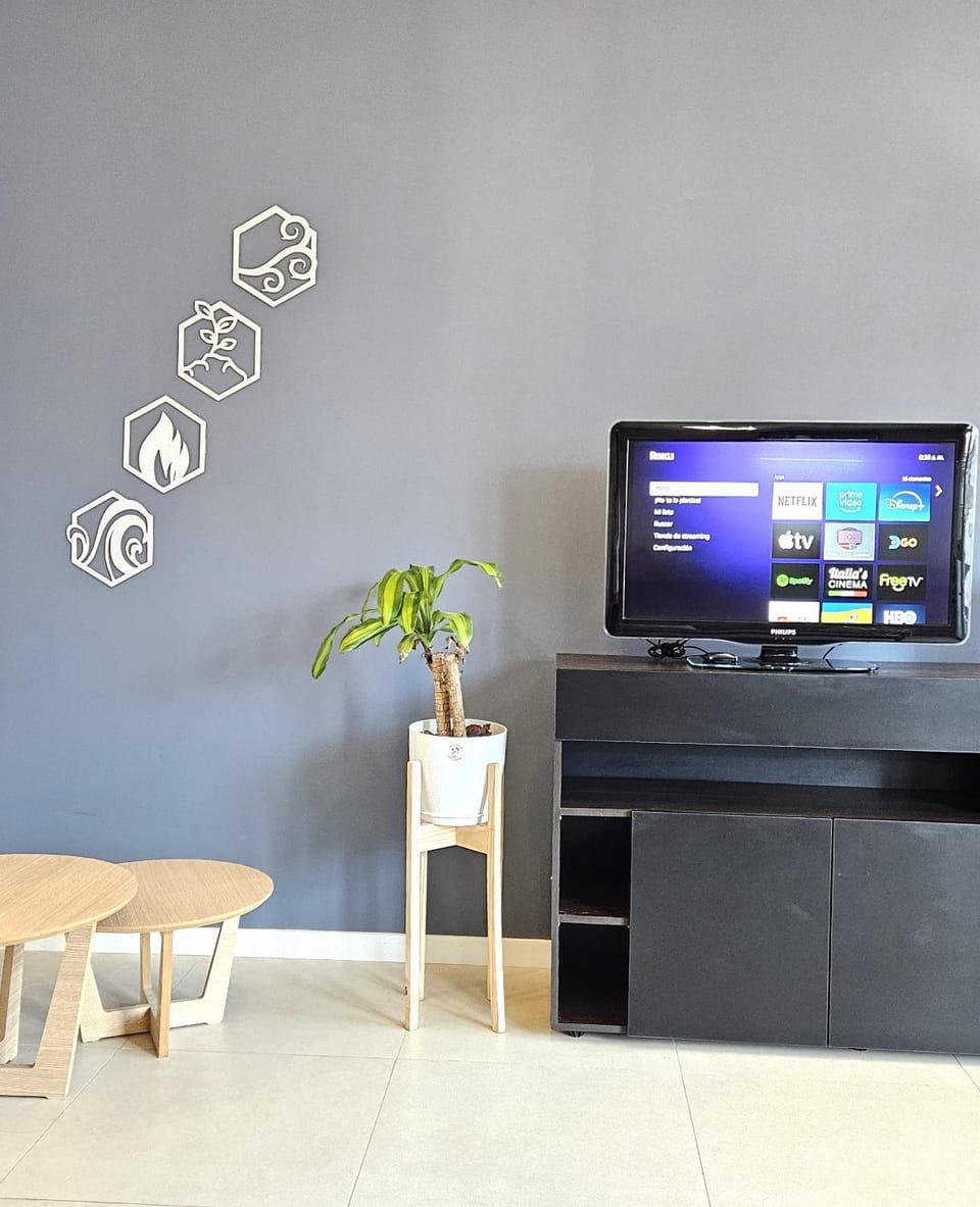 TV and multimedia, Decorative detail
