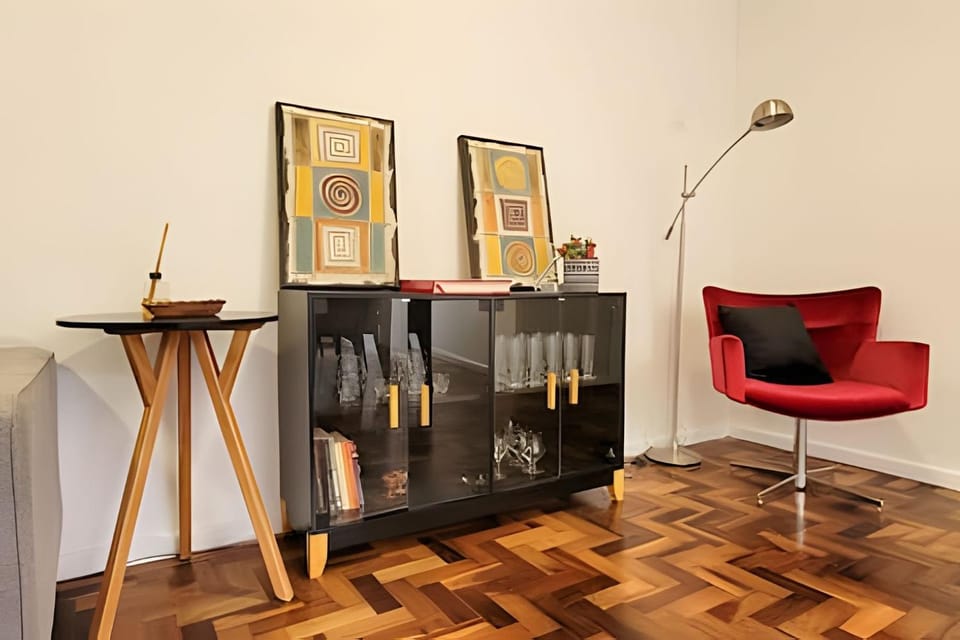 3 Quartos • Família • Garagem • Próx Batel Apartment in Curitiba