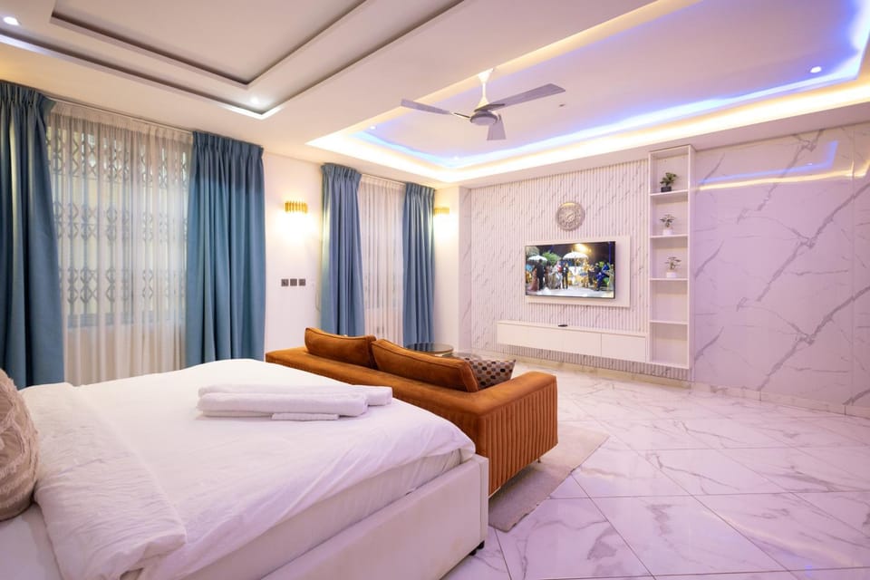 Cozy Nest Studio at East Airport Apartment in Accra