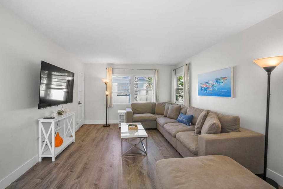 500 ft to Ocean Relaxing stay Parking WiFi 836 Apartment in Pacific Beach