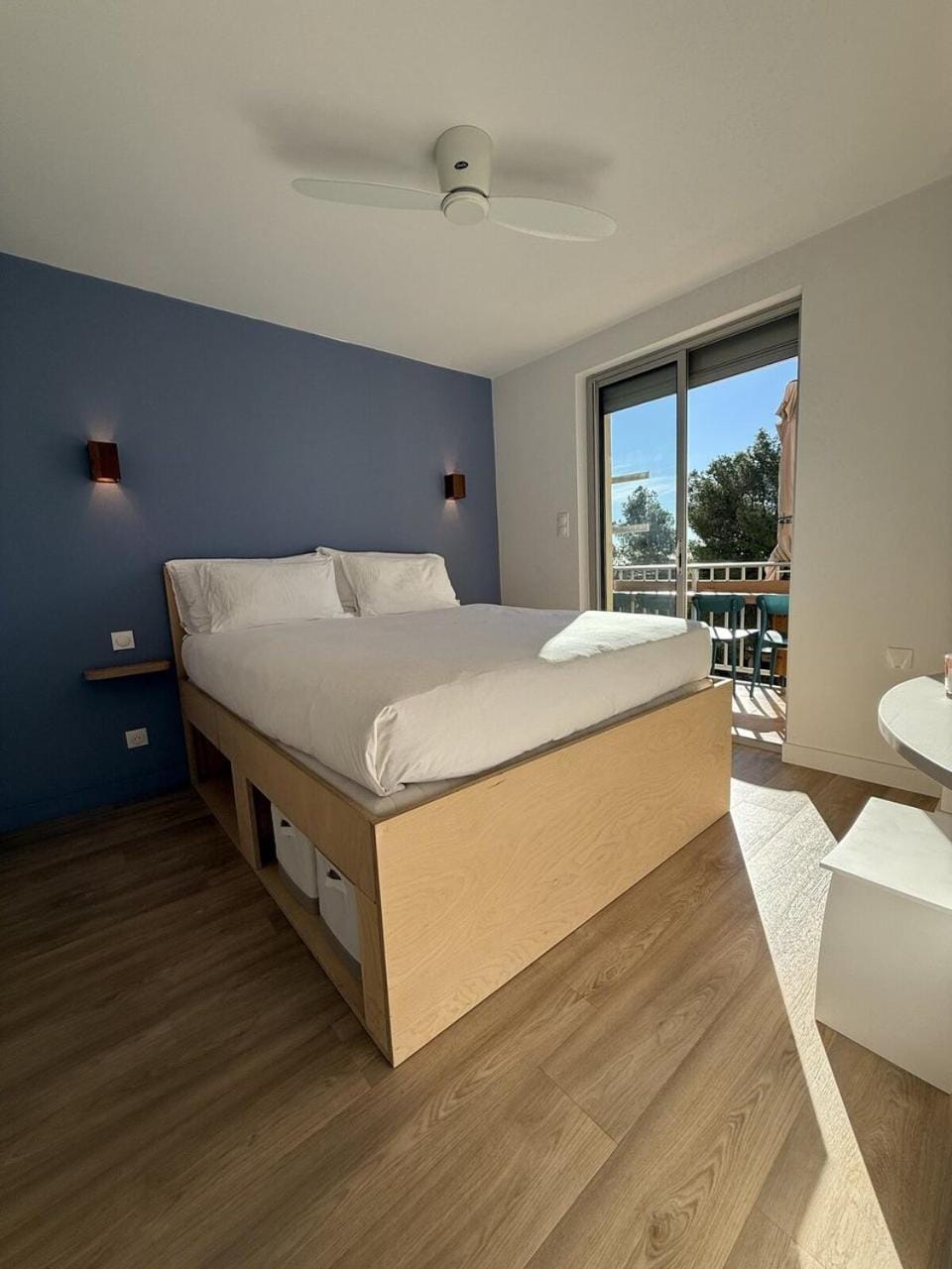Le Mistral, Superbe Appartement 2 Chambres, Vue Mer Proximité Plage, Parking Gratuit Apartment in Occitanie