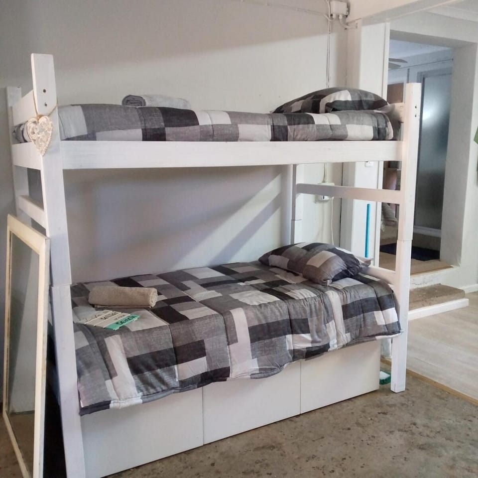 bunk bed