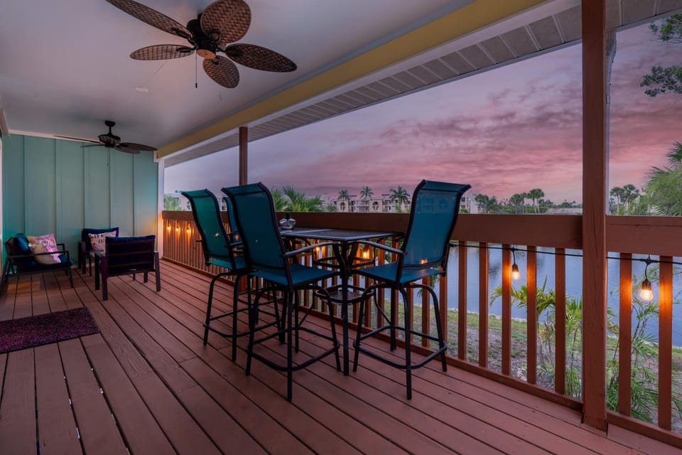 Endless Tides 2 by Sun Palace Vacations House in Estero Island