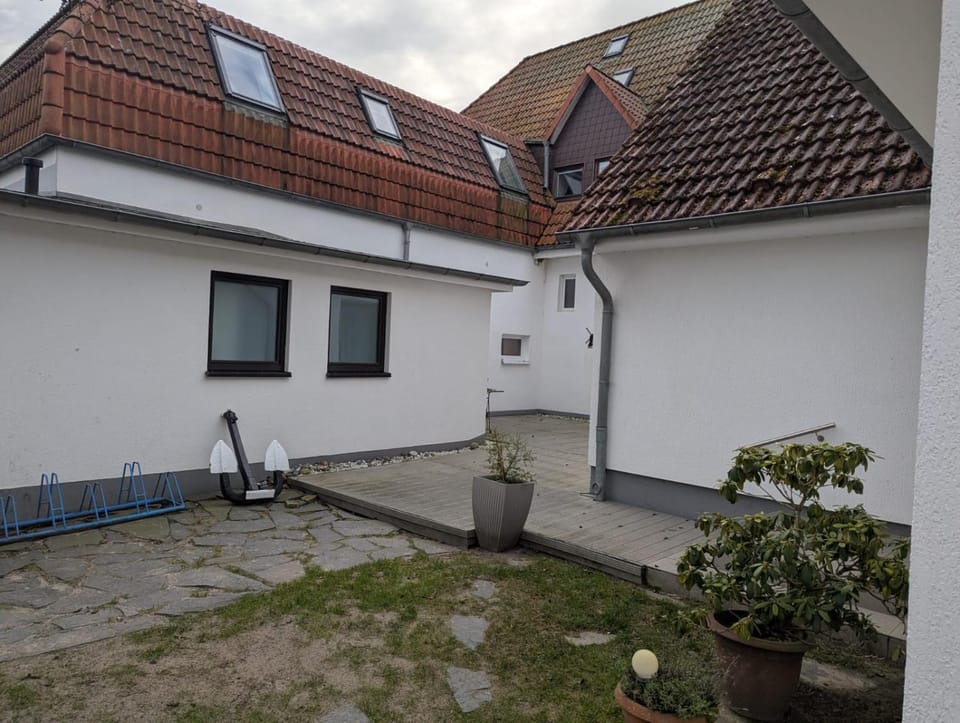 Inner courtyard view