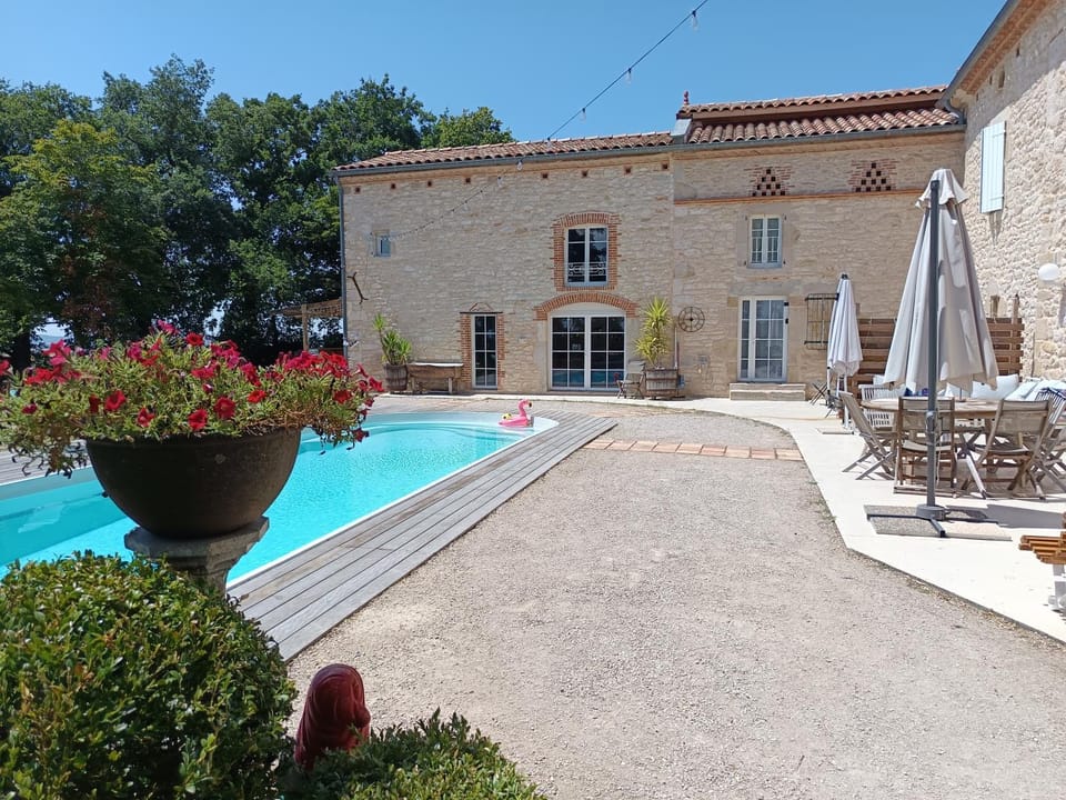 Balcony/Terrace, Pool view