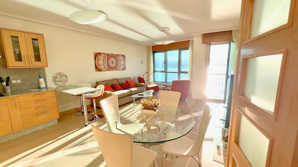 Kitchen or kitchenette, Living room, Dining area