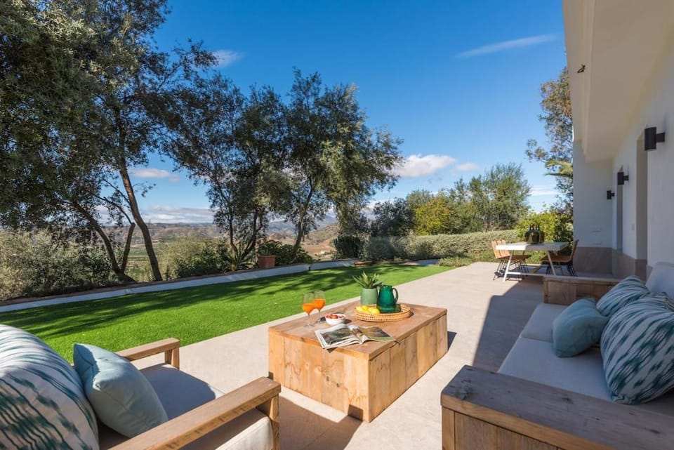 Casa Rural Acogedora y con Estilo Villa in Malaga