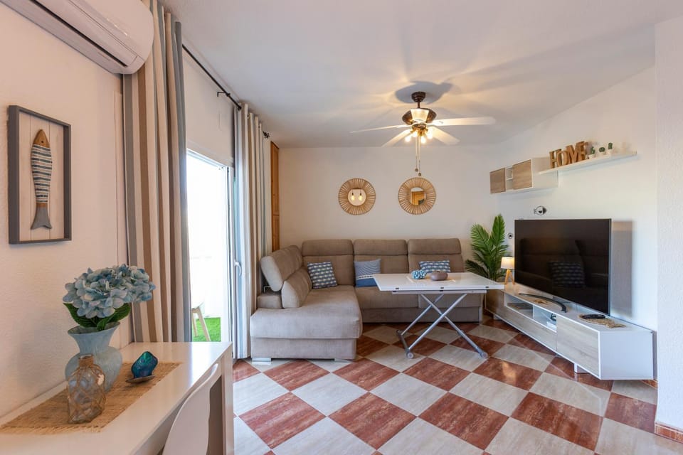 Todimer Ohana Beach Apartment in Costa Tropical