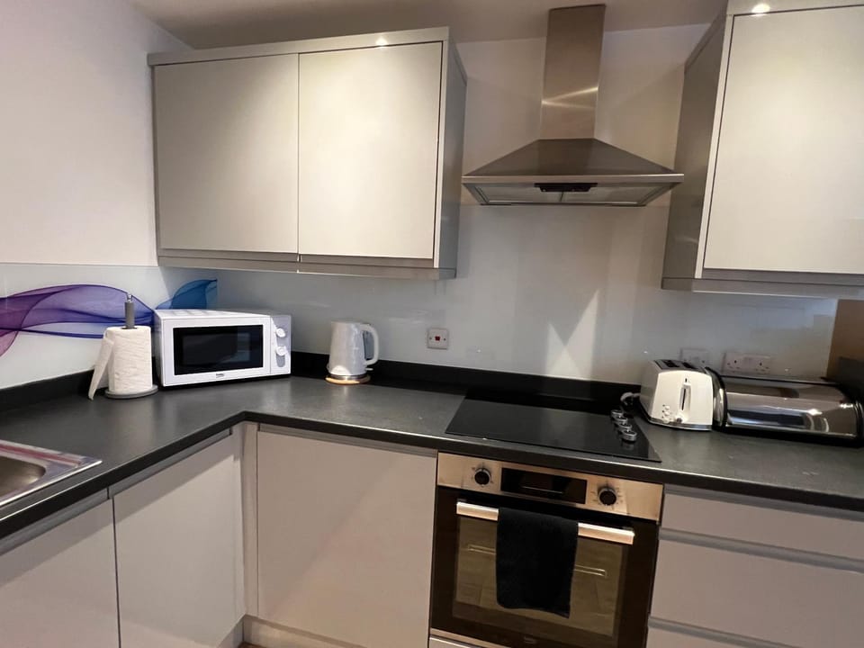 Glastonbury Harmony, Split-Level 1 bedroom Apartment Apartment in Glastonbury