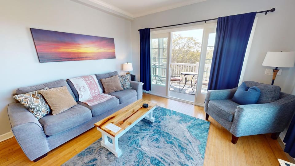 Sunset Retreat Apartment in Folly Beach