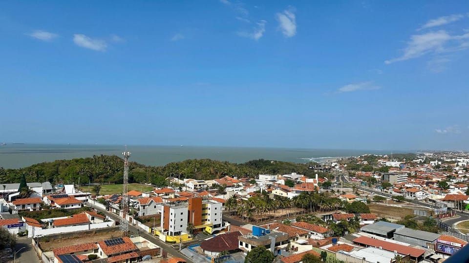 (1406) Elegant Studio with Sea View Apartment in São Luís