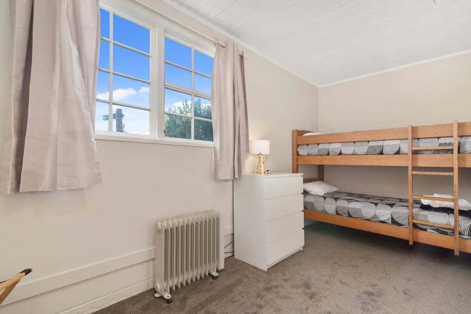 Thermal Adventure Retreat House in Rotorua