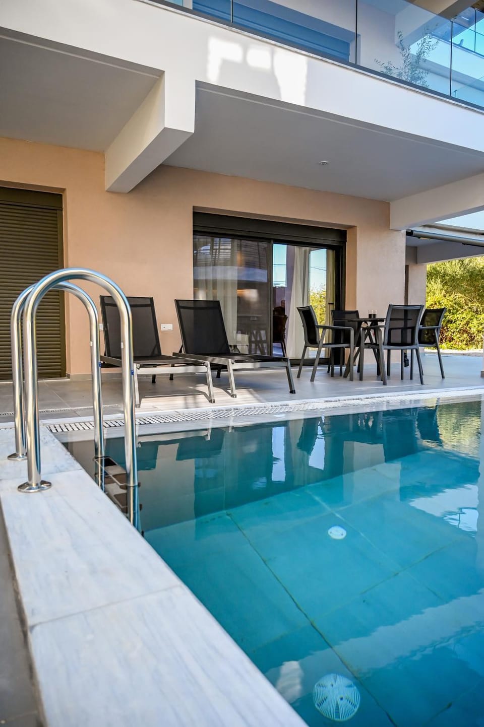 Balcony/Terrace, Pool view, Swimming pool
