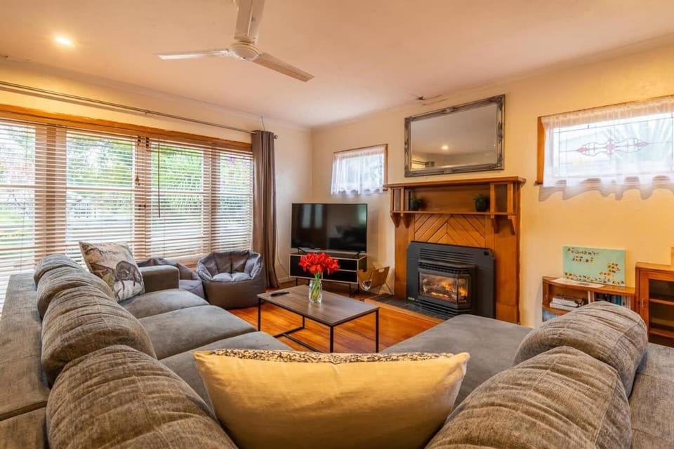 Mutts MTBs & Mud Pools House in Rotorua