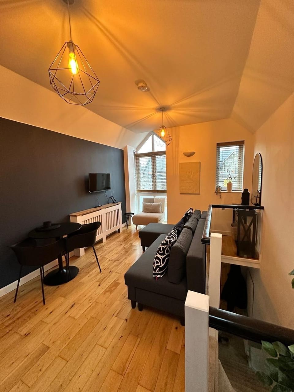 Communal lounge/ TV room