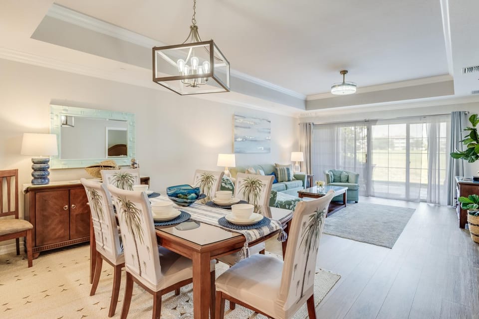 Sunset View, Ground Floor Condo with Private Patio, 216 Apartment in Four Corners