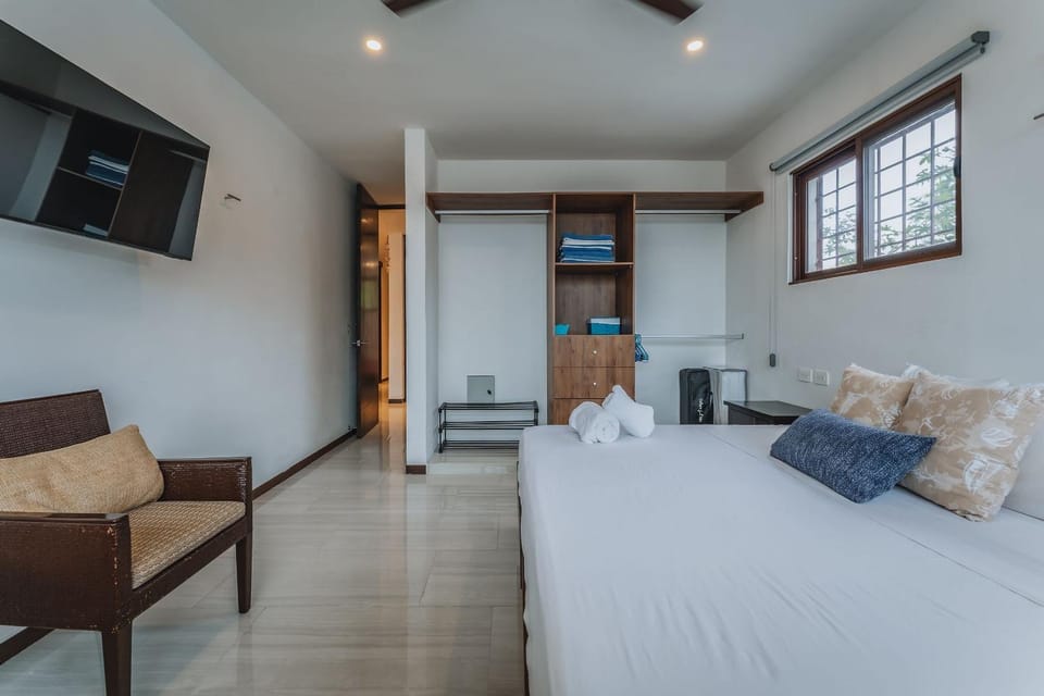 Depto de Playa con vista Alberca House in State of Yucatan