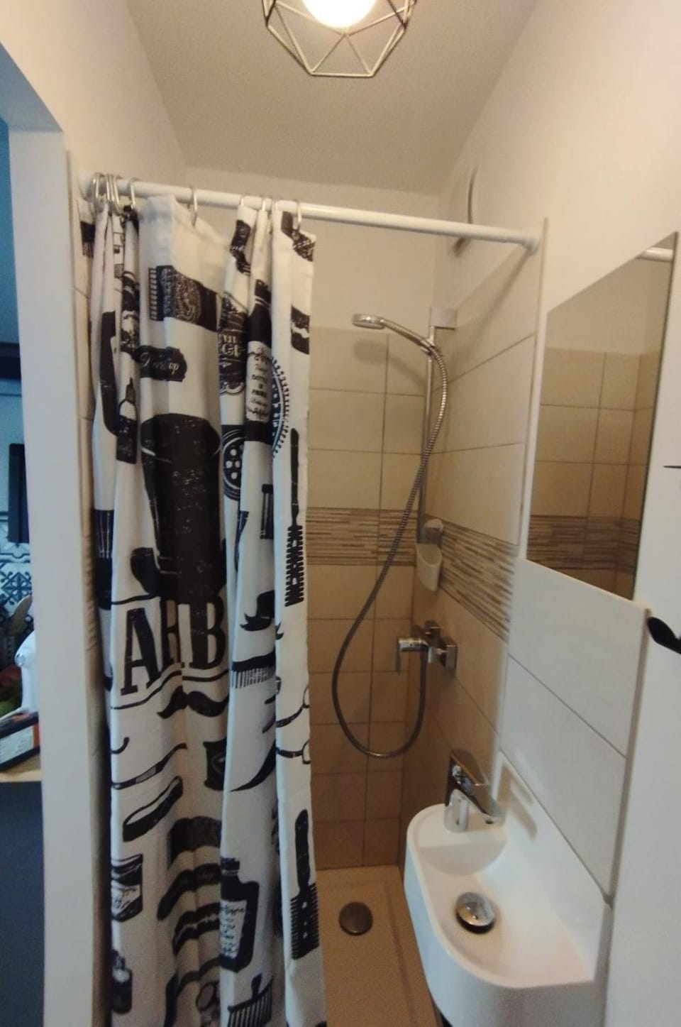La room Apartment in Joué-lès-Tours