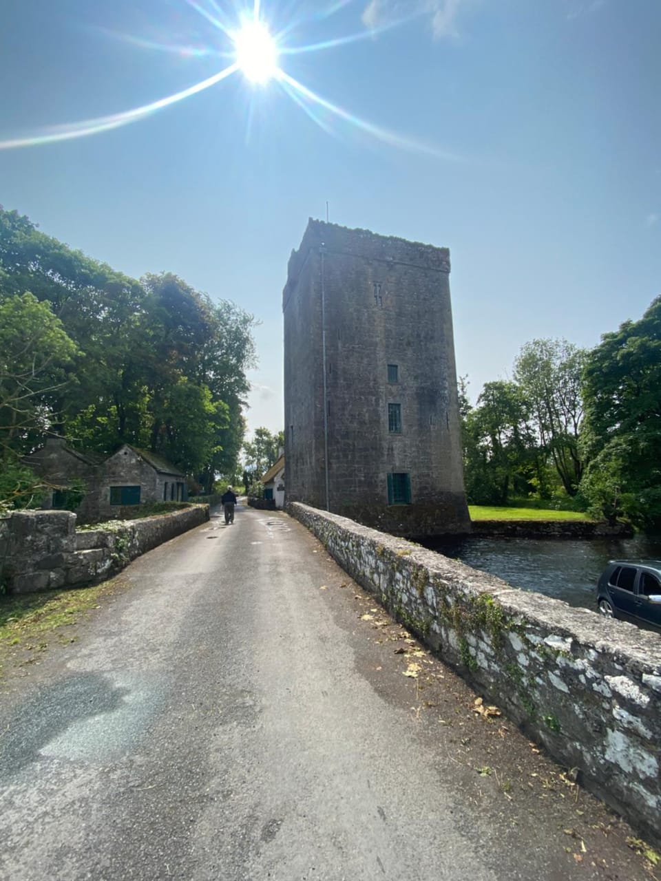 Kingsize room in quiet house Bed and Breakfast in County Clare