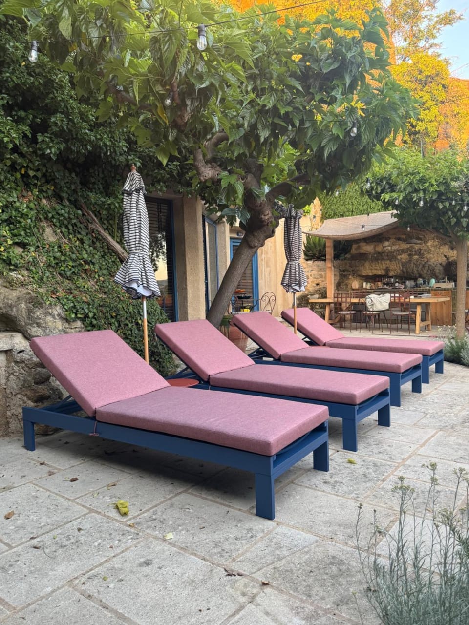 CaBaNa 52 La chambre Proche Lourmarin Bed and Breakfast in La Roque-d'Anthéron